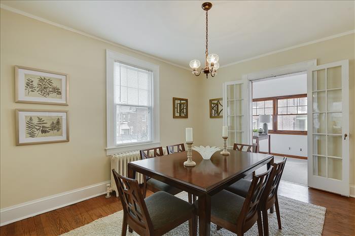 1007 Upshur St NE Washington DC dining room